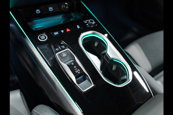 Audi A6 Avant 2.0 e-hybrid Quattro S-Line Competition, Matrix Led, Black Optik, 21 " RS Velgen, 360 Cam, Hud, B&O 3D, Drivers Pack