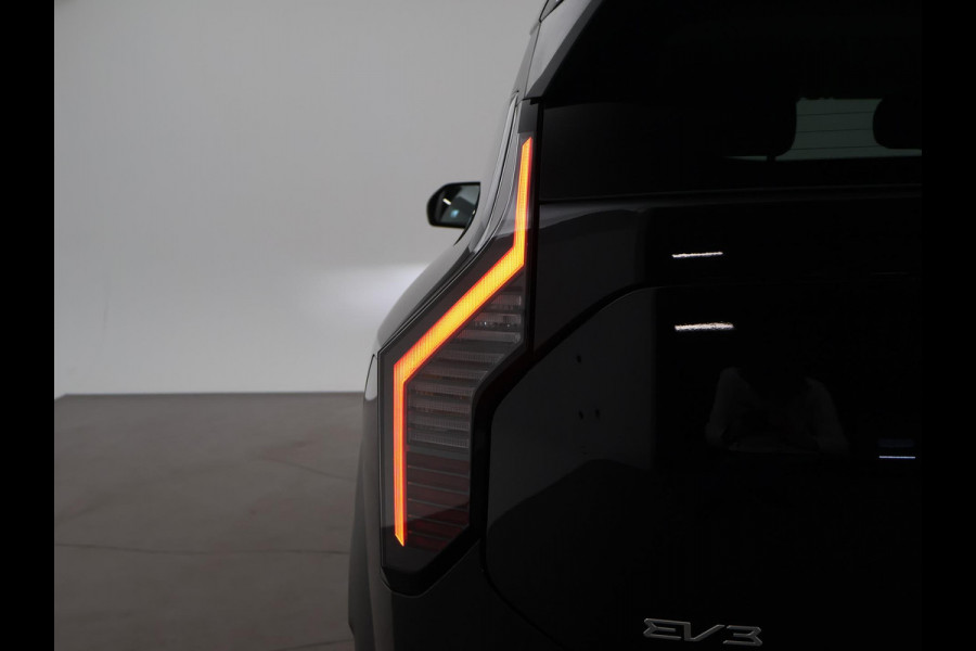 Kia EV3 Plus 58.3 kWh 204 PK + STUURVERW. | STOELVERW. | TREKHAAK | CAMERA | ADAPTIVE CRUISE