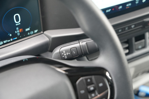 Ford Transit Custom 340 2.5 PHEV L2H1 Kombi Trend 9 zits - Carplay - Camera - Navigatie - Airco achterin - Verwarmd stuurwiel - Rijklaar