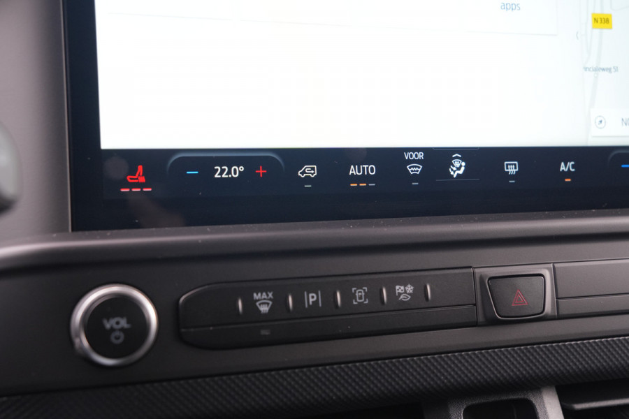 Ford Transit Custom 340 2.5 PHEV L2H1 Kombi Trend 9 zits - Carplay - Camera - Navigatie - Airco achterin - Verwarmd stuurwiel - Rijklaar