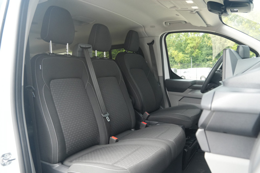 Ford Transit Custom 340 2.5 PHEV L2H1 Kombi Trend 9 zits - Carplay - Camera - Navigatie - Airco achterin - Verwarmd stuurwiel - Rijklaar