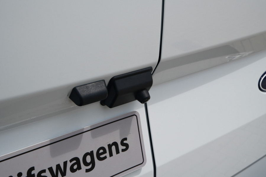 Ford Transit Custom 340 2.5 PHEV L2H1 Kombi Trend 9 zits - Carplay - Camera - Navigatie - Airco achterin - Verwarmd stuurwiel - Rijklaar