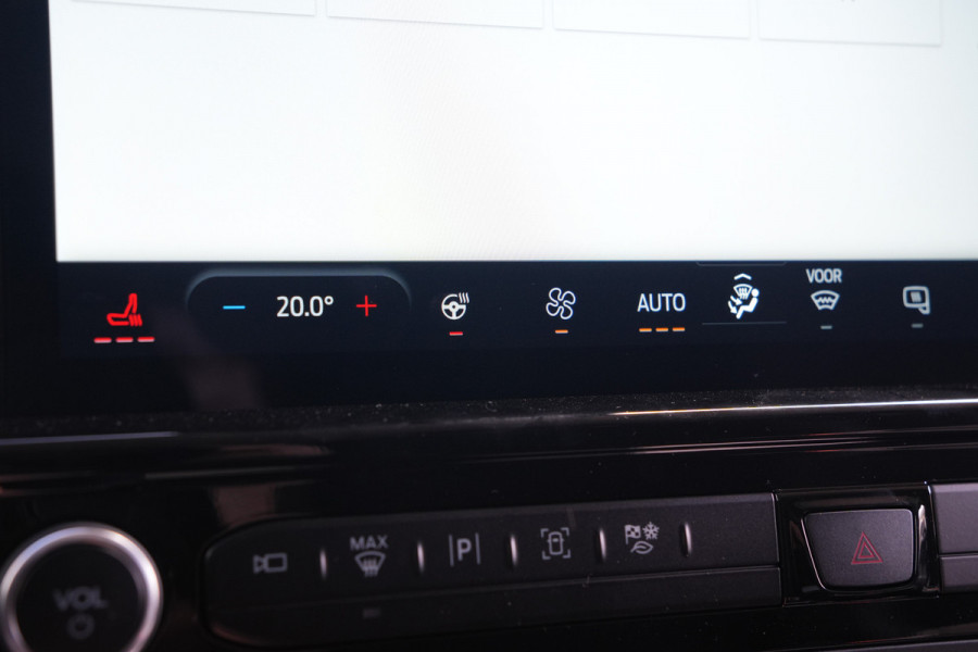 Ford E-Transit Custom 340 L2H1 Sport 71 kWh 218pk - ACC - DDS LED - Pro Power - Verwarmd stuurwiel - Navi - 360 Camera - Rijklaar