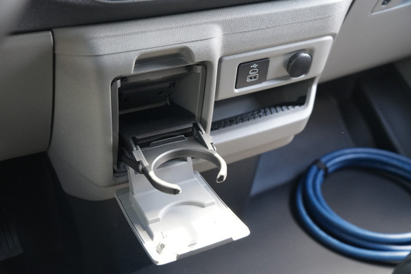 Ford E-Transit Custom 340 L2H1 Sport 71 kWh 218pk - ACC - DDS LED - Pro Power - Verwarmd stuurwiel - Navi - 360 Camera - Rijklaar