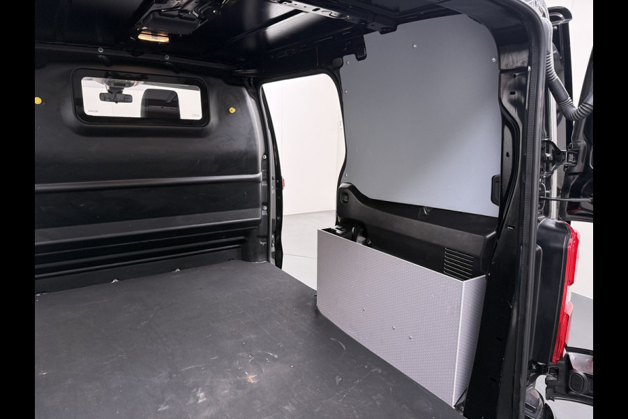 Peugeot Expert 2.0HDI Automaat 2XSchuifdeur 3-Pers. Adap.Cruise Head-Up 3D-Navi 360°Camera Apple Carplay Android Auto Airco Lmv Pdc Keyless DAB Sidebars Led Betonplex Vloer Wandbetimmering Euro 6 1e Eigenaar Origineel Nederlandse Bus