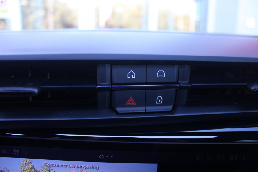 Alfa Romeo junior 1.2 145PK IBRIDA SPECIALE | PANORAMA SCHUIF/KANTEL DAK | TECHNO PACK: LED MATRIX KOPLAMPEN/AUTOMATISCH DIMMENDE BINNENSPIEGEL/DRAADLOZE TELEFOONLADER/ELEKTRISCH VERSTELBARE EN VERWARMBARE ZIJSPIEGELS MET DODEHOEK DETECTIE, ELEKTRISCH INKLAPBAAR/NAVIGATIE/HANDS-FREE ACHTERKLEP/KEYLESS ENTRY/USB TYPE C/ADAPTIVE CRUISE CONTROL MET LANE CENTERING EN FILE-ASSISTENT/ACHTERUITRIJ CAMERA MET DYNAMISCHE RIJLIJNEN/AUDIOSYSTEEM MET 6 SPEAKERS | PREMIUM PACK: "SPIGA" STOFFEN/ECOLEDER BEKLEDING MET RODE ACCENTEN - 6-VOUDIG ELEKTRISCH VERSTELBARE BESTUURDERSSTOEL, 6-VOUDIG VERSTELBA