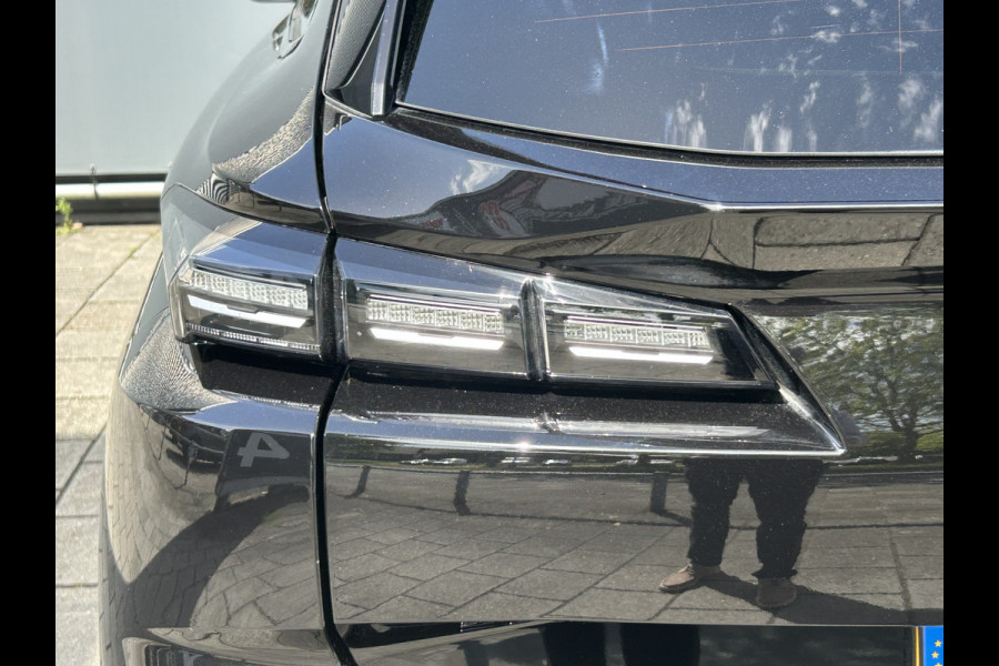 Peugeot 308 SW BWJ 2022 | 1.2PT 131PK Allure Pack Business | CLIMA | CARPLAY | NAVI | PRIVACY GLASS | NAVI | AD CRUISE | PDC | LEDER/STOF SPORTSTOELEN |