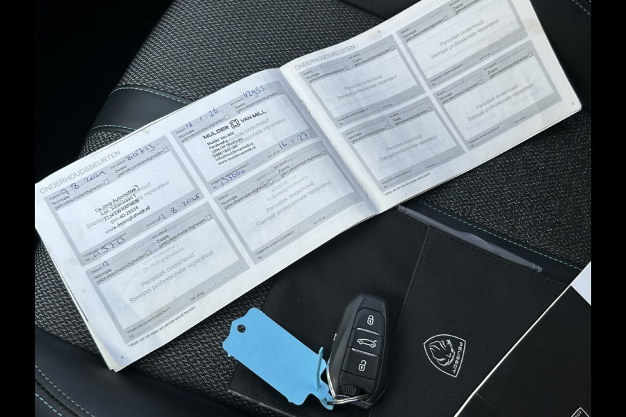Peugeot 308 SW BWJ 2022 | 1.2PT 131PK Allure Pack Business | CLIMA | CARPLAY | NAVI | PRIVACY GLASS | NAVI | AD CRUISE | PDC | LEDER/STOF SPORTSTOELEN |