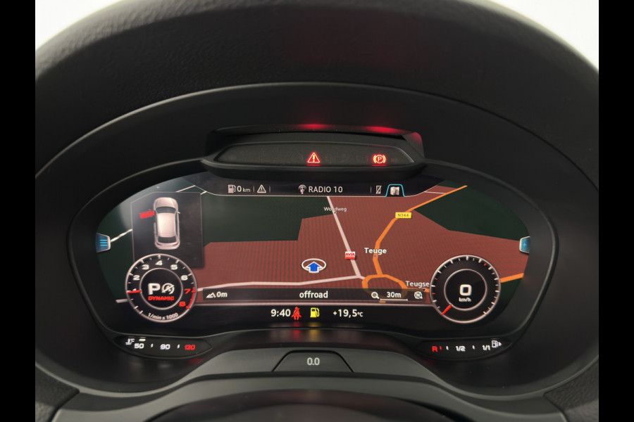 Audi A3 Sportback 35 TFSI S edition Aut. *PANO | LEATHER-FABRIC | DIGI-COCKPIT | NAVI-FULLMAP | HEATED-SPORTSEATS | PRIVACY-GLASS | ECC | PDC | CRUISE | 18''ALU*
