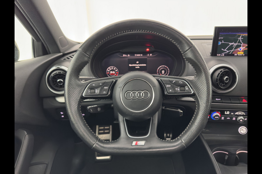 Audi A3 Sportback 35 TFSI S edition Aut. *PANO | LEATHER-FABRIC | DIGI-COCKPIT | NAVI-FULLMAP | HEATED-SPORTSEATS | PRIVACY-GLASS | ECC | PDC | CRUISE | 18''ALU*