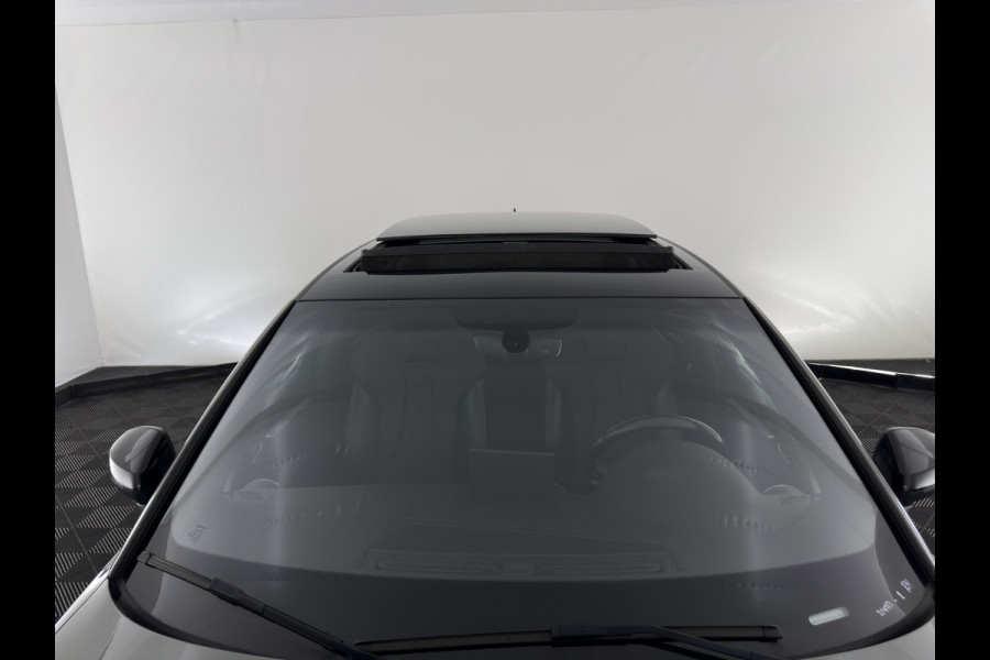 Audi A3 Sportback 35 TFSI S edition Aut. *PANO | LEATHER-FABRIC | DIGI-COCKPIT | NAVI-FULLMAP | HEATED-SPORTSEATS | PRIVACY-GLASS | ECC | PDC | CRUISE | 18''ALU*