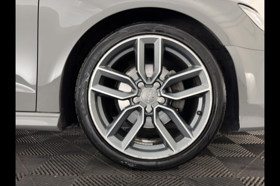 Audi A3 Sportback 35 TFSI S edition Aut. *PANO | LEATHER-FABRIC | DIGI-COCKPIT | NAVI-FULLMAP | HEATED-SPORTSEATS | PRIVACY-GLASS | ECC | PDC | CRUISE | 18''ALU*
