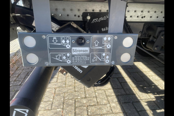 Iveco Daily 3.0 35C 16 BAKWAGEN MET LAADKLEP > BPM VRIJ! Meubelbak met laadklep / Bakwagen + klep