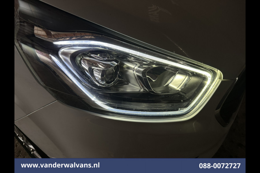 Ford Transit Custom 2.0 TDCI 130pk L2H1 Euro6 Airco | Navigatie | Apple Carplay | LED | Cruisecontrol | 2800kg Trekhaak Android Auto, Verwarmde voorruit, Stoelverwarming, Parkeersensoren, Bijrijdersbank