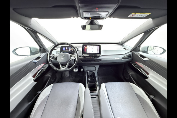 Volkswagen ID.3 First Plus 62kWh Trekhaak Adap.Cruise SOH 93% Camera Stoel+Stuurverwarming Navi-Pro Apple Carplay Android Auto Pdc Keyless advanced Matrix-Led Privacy Glas Lmv DAB Lmv 19" Isofix 1e Eigenaar Origineel Nederlandse Auto