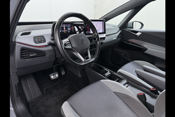 Volkswagen ID.3 First Plus 62kWh Trekhaak Adap.Cruise SOH 93% Camera Stoel+Stuurverwarming Navi-Pro Apple Carplay Android Auto Pdc Keyless advanced Matrix-Led Privacy Glas Lmv DAB Lmv 19" Isofix 1e Eigenaar Origineel Nederlandse Auto