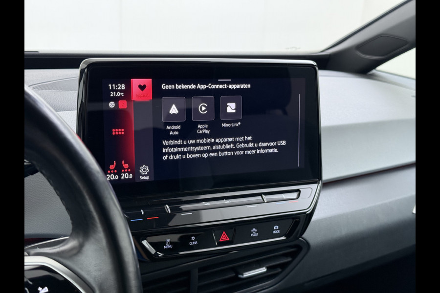 Volkswagen ID.3 First Plus 62kWh Trekhaak Adap.Cruise SOH 93% Camera Stoel+Stuurverwarming Navi-Pro Apple Carplay Android Auto Pdc Keyless advanced Matrix-Led Privacy Glas Lmv DAB Lmv 19" Isofix 1e Eigenaar Origineel Nederlandse Auto