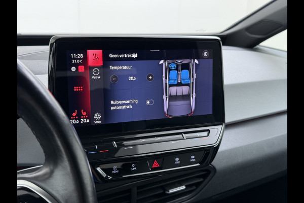 Volkswagen ID.3 First Plus 62kWh Trekhaak Adap.Cruise SOH 93% Camera Stoel+Stuurverwarming Navi-Pro Apple Carplay Android Auto Pdc Keyless advanced Matrix-Led Privacy Glas Lmv DAB Lmv 19" Isofix 1e Eigenaar Origineel Nederlandse Auto