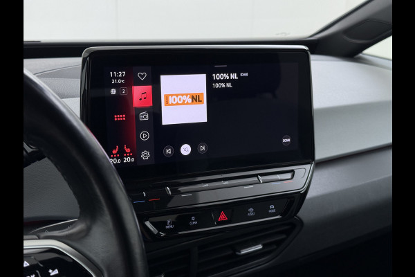 Volkswagen ID.3 First Plus 62kWh Trekhaak Adap.Cruise SOH 93% Camera Stoel+Stuurverwarming Navi-Pro Apple Carplay Android Auto Pdc Keyless advanced Matrix-Led Privacy Glas Lmv DAB Lmv 19" Isofix 1e Eigenaar Origineel Nederlandse Auto