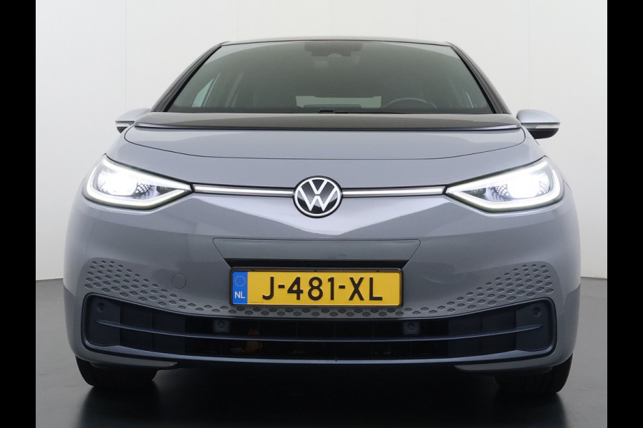 Volkswagen ID.3 First Plus 62kWh Trekhaak Adap.Cruise SOH 93% Camera Stoel+Stuurverwarming Navi-Pro Apple Carplay Android Auto Pdc Keyless advanced Matrix-Led Privacy Glas Lmv DAB Lmv 19" Isofix 1e Eigenaar Origineel Nederlandse Auto