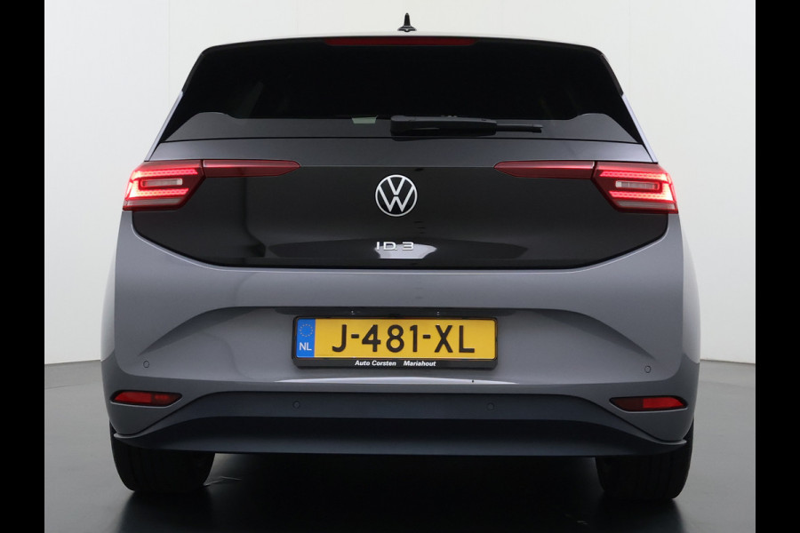 Volkswagen ID.3 First Plus 62kWh Trekhaak Adap.Cruise SOH 93% Camera Stoel+Stuurverwarming Navi-Pro Apple Carplay Android Auto Pdc Keyless advanced Matrix-Led Privacy Glas Lmv DAB Lmv 19" Isofix 1e Eigenaar Origineel Nederlandse Auto