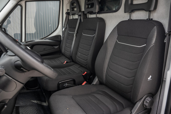 Iveco Daily 35S16 | L4H2 | 157 PK | 3-Zits | Airco | Parkeersensoren