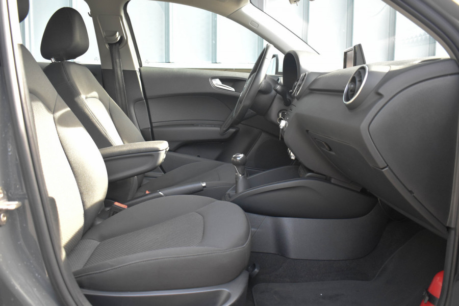 Audi A1 Sportback 1.0 TFSI | Navi | Two-Tone | Carplay | 18"LMV