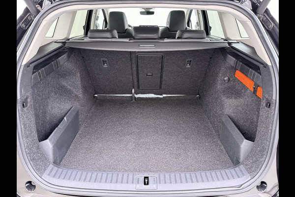 Škoda ENYAQ iV 80 Warmtepomp Panoramadak Adap.Cruise 3-Zone Ecc Camera Stoel+Stuurverwarming Draadloze telefoonlader Elek.Achterklep Keyless Matrix Led File assistent Lmv 20"