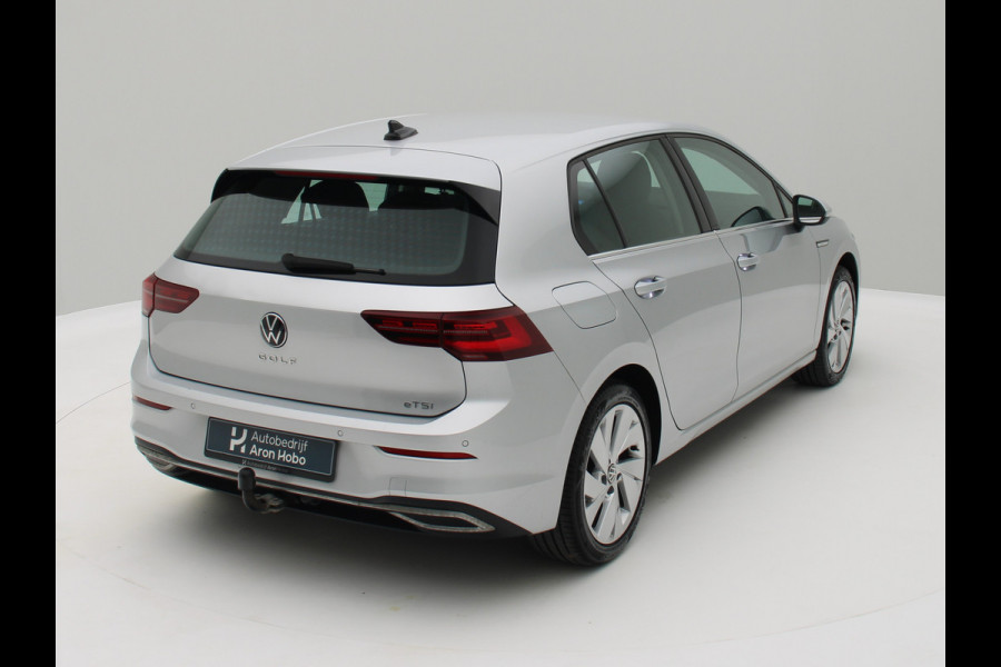Volkswagen Golf 1.5 eTSI Style ACC, Led, Massage, Trekhaak