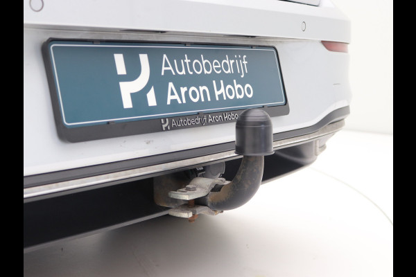 Volkswagen Golf 1.5 eTSI Style ACC, Led, Massage, Trekhaak