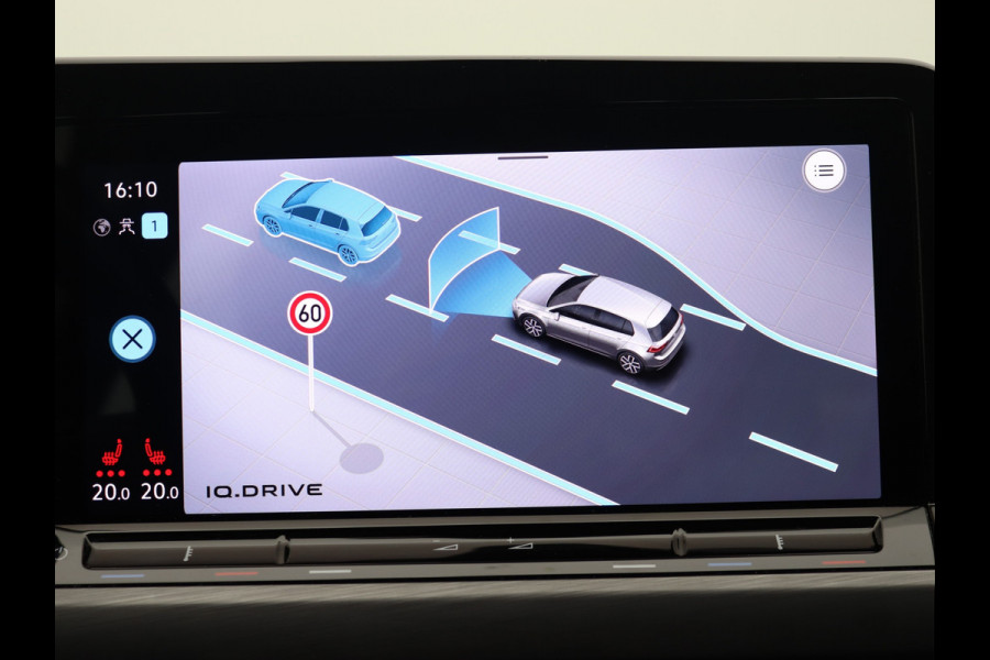 Volkswagen Golf 1.5 eTSI Style ACC, Led, Massage, Trekhaak