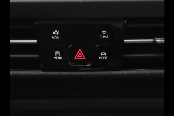 Volkswagen Golf 1.5 eTSI Style ACC, Led, Massage, Trekhaak