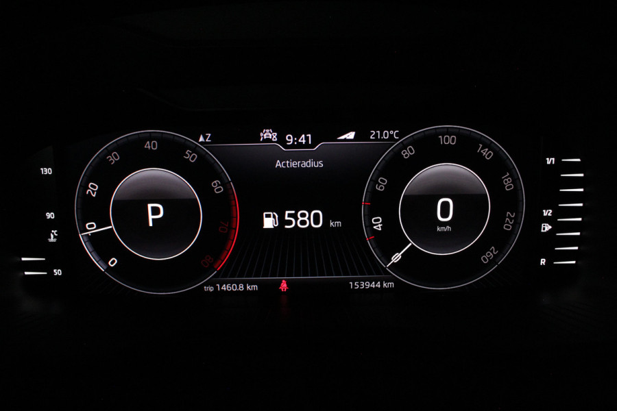 Škoda Karoq 1.5 TSI ACT Style > Camera/Trekhaak/Stoelverwarming/18 inch...