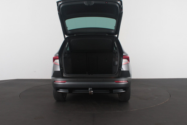 Škoda Karoq 1.5 TSI ACT Style > Camera/Trekhaak/Stoelverwarming/18 inch...