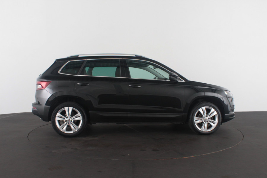 Škoda Karoq 1.5 TSI ACT Style > Camera/Trekhaak/Stoelverwarming/18 inch...