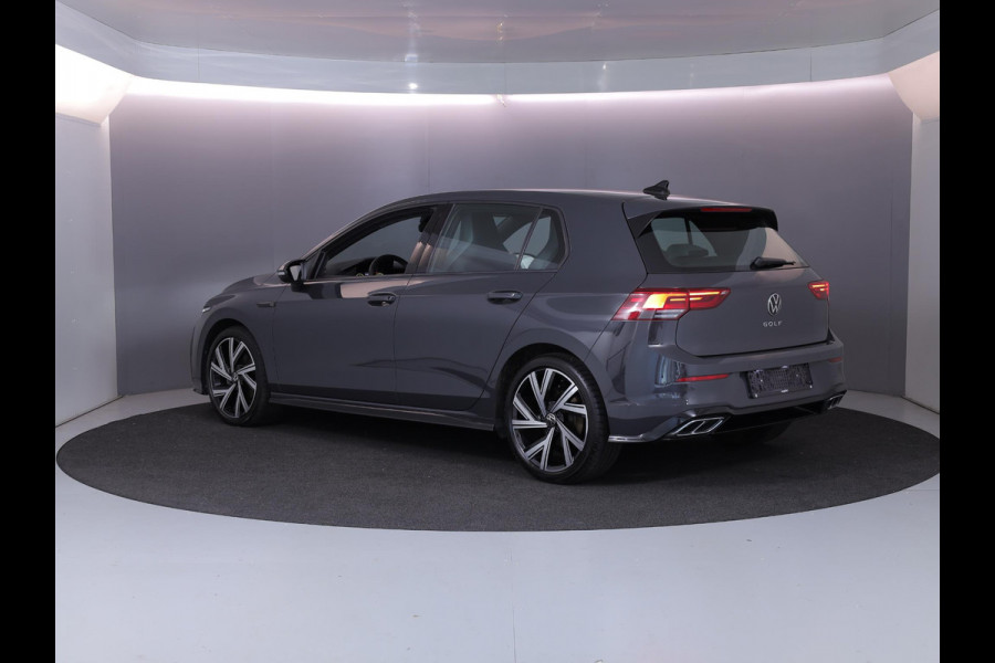 Volkswagen Golf 1.5 TSI R-Line 130 pk | Navigatie via App | Parkeersensoren | Autom. airco | LED koplampen | Apple Carplay/Android Auto | R-Line |