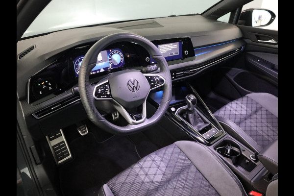 Volkswagen Golf 1.5 TSI R-Line 130 pk | Navigatie via App | Parkeersensoren | Autom. airco | LED koplampen | Apple Carplay/Android Auto | R-Line |