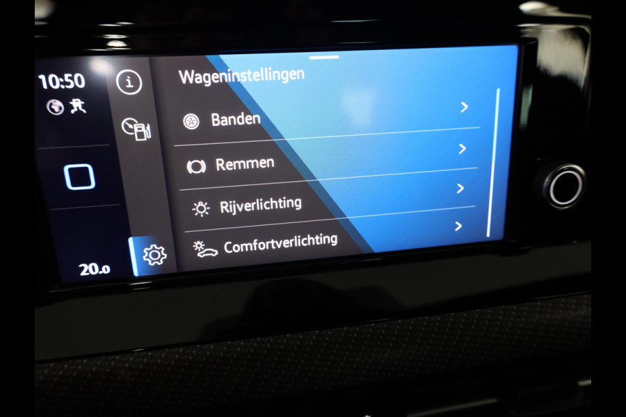 Volkswagen Golf 1.5 TSI R-Line 130 pk | Navigatie via App | Parkeersensoren | Autom. airco | LED koplampen | Apple Carplay/Android Auto | R-Line |