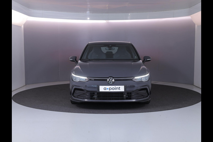 Volkswagen Golf 1.5 TSI R-Line 130 pk | Navigatie via App | Parkeersensoren | Autom. airco | LED koplampen | Apple Carplay/Android Auto | R-Line |