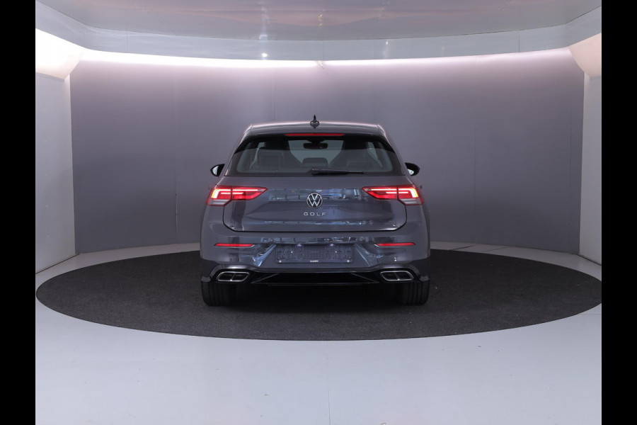 Volkswagen Golf 1.5 TSI R-Line 130 pk | Navigatie via App | Parkeersensoren | Autom. airco | LED koplampen | Apple Carplay/Android Auto | R-Line |
