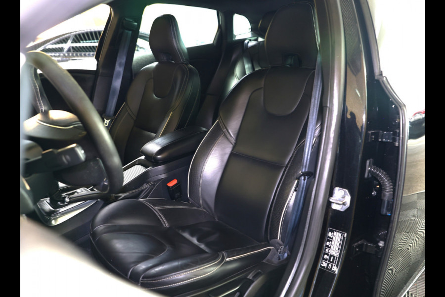 Volvo V40 2.0 T5 R-Design AVM NAVI CLIMA CRUISE PDC STOELVERWARMING "18