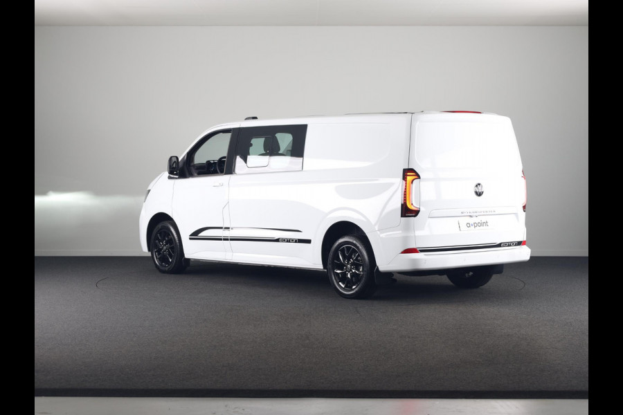Volkswagen e-Transporter Dubbele cabine 34 L2H1 Style 64 kWh DC 218 pk | Navigatie | Warmtepomp | Parkeersensoren | Achteruitrijcamera | Adaptieve cruise control |