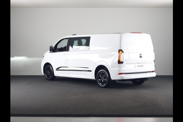 Volkswagen e-Transporter Dubbele cabine 34 L2H1 Style 64 kWh DC 218 pk | Navigatie | Warmtepomp | Parkeersensoren | Achteruitrijcamera | Adaptieve cruise control |