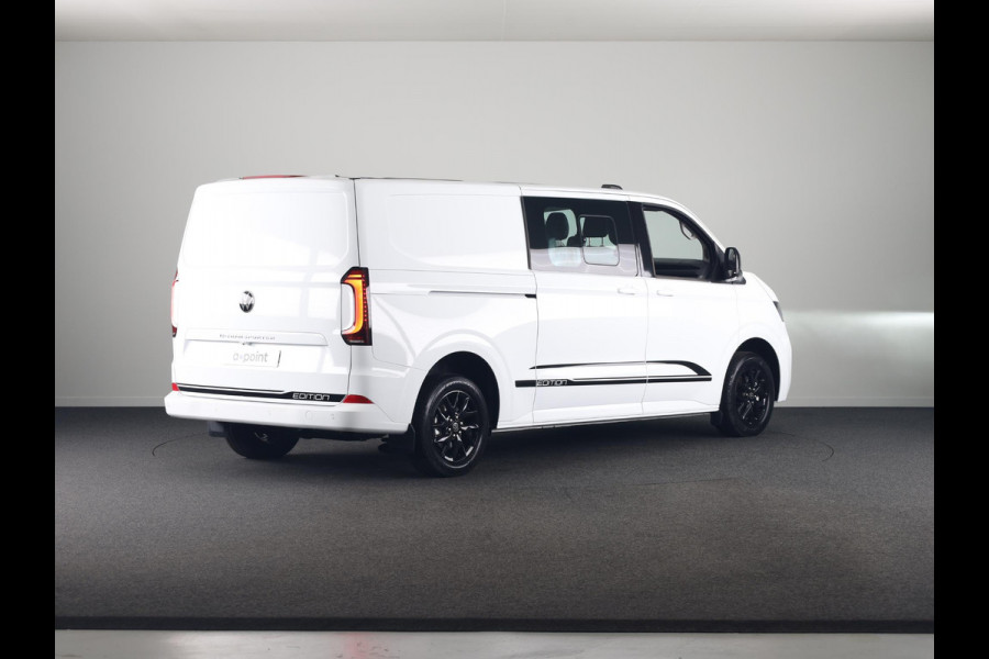 Volkswagen e-Transporter Dubbele cabine 34 L2H1 Style 64 kWh DC 218 pk | Navigatie | Warmtepomp | Parkeersensoren | Achteruitrijcamera | Adaptieve cruise control |