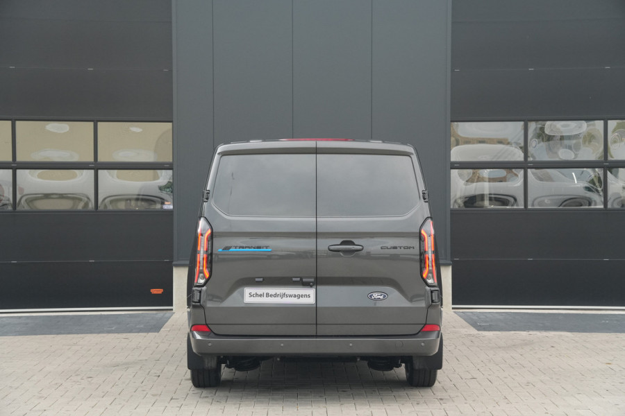 Ford E-Transit Custom 340 L2H1 Limited 71 kWh 218pk - 1+1 stoel - Stoelverwarming - Carplay - Camera - LED - Rijklaar