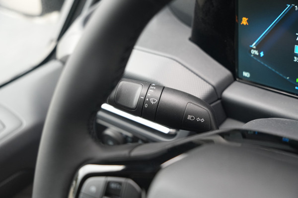 Ford E-Transit Custom 340 L2H1 Limited 71 kWh 218pk - 1+1 stoel - Stoelverwarming - Carplay - Camera - LED - Rijklaar