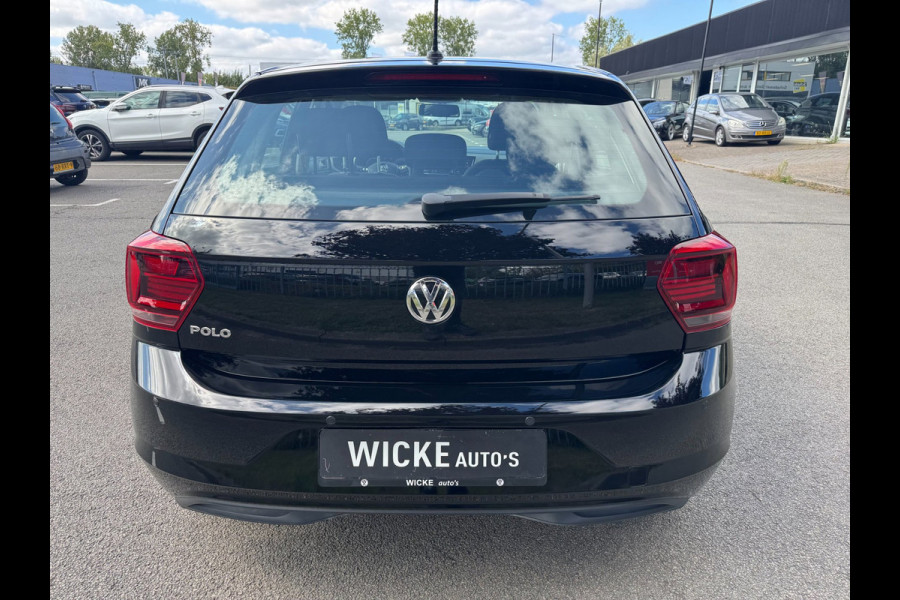 Volkswagen Polo 1.0 MPI Comfortline Business PDC Airco