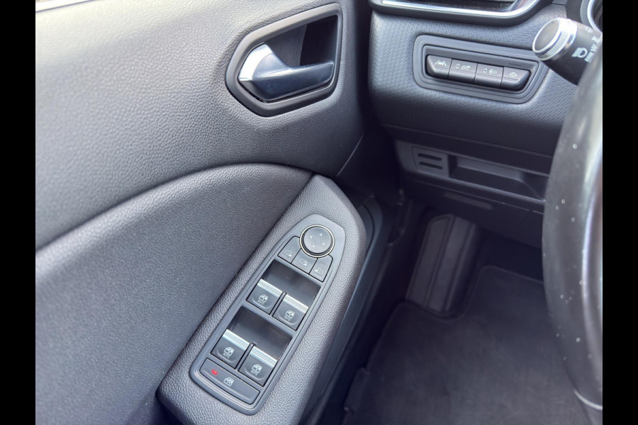 Renault Clio 1.3 TCe R.S. Line Automaat | 360 Camera | Stuur/Stoel Verwarming | Carplay | Airco (auto) |