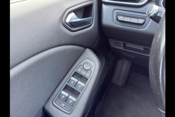 Renault Clio 1.3 TCe R.S. Line Automaat | 360 Camera | Stuur/Stoel Verwarming | Carplay | Airco (auto) |