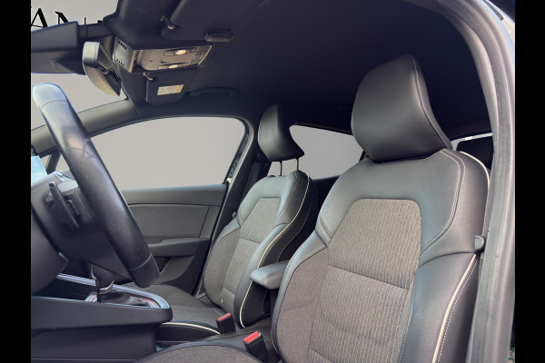Renault Clio 1.3 TCe R.S. Line Automaat | 360 Camera | Stuur/Stoel Verwarming | Carplay | Airco (auto) |
